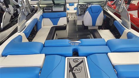 2017 MasterCraft X-20: Interior View | Mastercraft, Boat interior, Boat ...