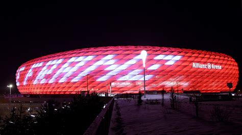 Proponen homenaje a Franz Beckenbauer en el estadio del Bayern de ...