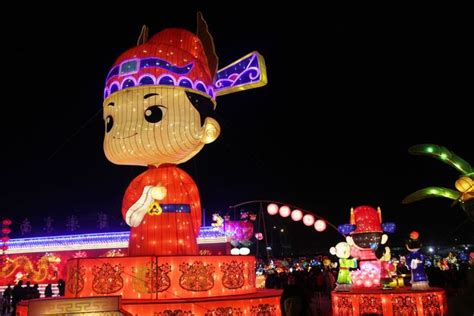 Taiwan Lantern Festival review by Andy Mossack | TripReporter