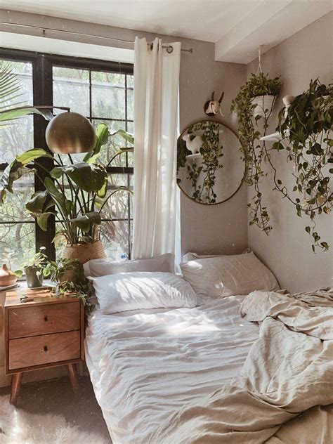 Minimalist boho bedroom decor # bedroom # boho # decor # minimal in 2020 | Wohnen, Wohnung ...