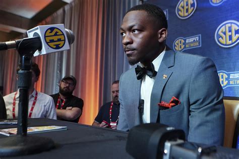 ACC, SEC reap benefits from transfers moving between leagues | AP News