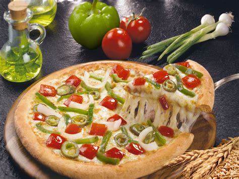 90 PIZZA HD WALLPAPER IMAGES PHOTOS PICS AND PICTURES OF PIZZA - TOP HD WALLPAPER BACKROUND ...