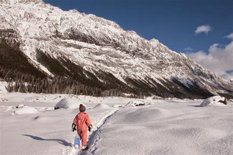 Family Adventures in the Canadian Rockies: Winter Road Trip to Jasper ...