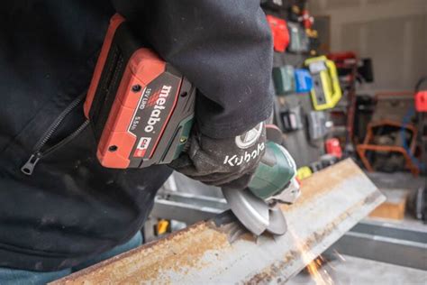 Metabo 18V Cordless 5-Inch Angle Grinder Review – ToolKit