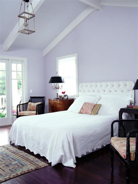 20 Bedrooms to Inspire You to Go Lavender