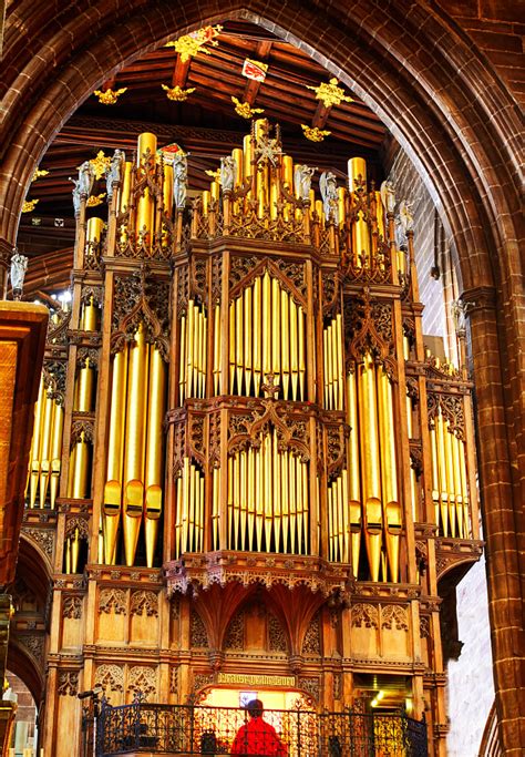 Chester cathedral organ by Lewis Outing / 500px