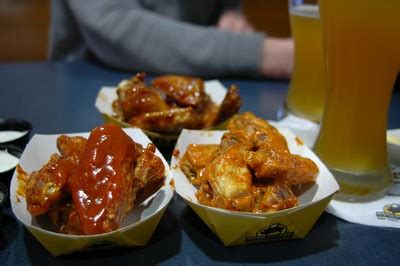 Buffalo Wild Wings Happy Hour 2020