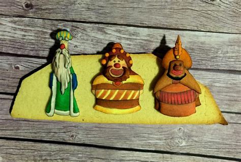 Los tres Reyes Magos - Decorated Cake by Rocio ortega - CakesDecor