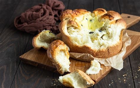 Most Delicious Romanian Traditional Desserts by Regions - TravelMaker