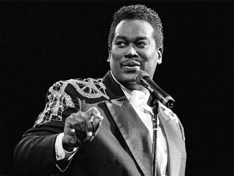 10 Best Luther Vandross Songs of All Time - Singersroom.com