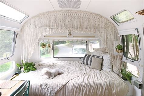 15+ Vintage Camper Van Remodels That Will Inspire You To Hit the Road