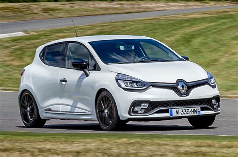 2016 Renault Clio RS 220 Trophy review review | Autocar