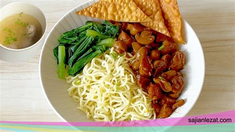 Resep Mie Ayam Jamur Simple Dijamin Enak