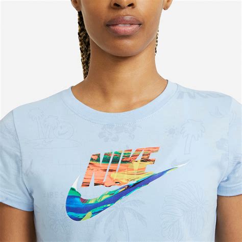 Nike Women's Sportswear Short Sleeve T-shirt | Academy