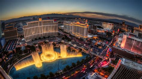 Stunning Las Vegas Skyline - 4K Ultra HD Wallpaper