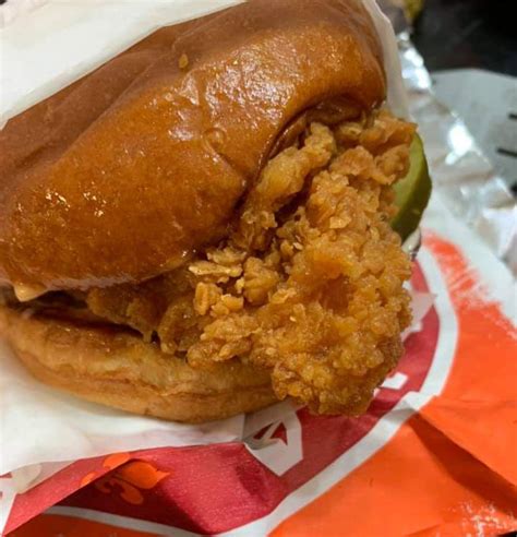 Popeyes-Chicken-Sandwich - Q City Metro