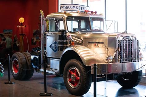 Iowa 80 Trucking Museum | Iowa 80 Truckstop