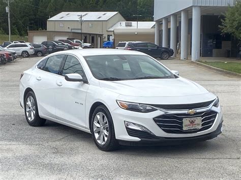 Pre-Owned 2019 Chevrolet Malibu LT 4dr Car in Carrollton #P3758 | Scott Evans Nissan