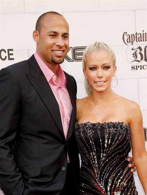 Kendra Wilkinson, Hank Baskett Relationship Status | In Touch Weekly