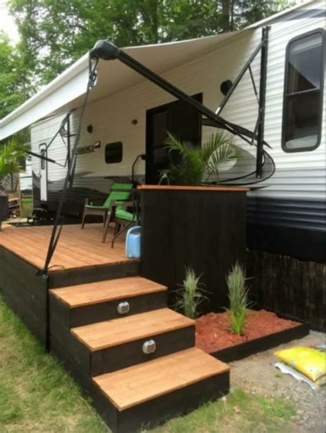 25 Amazing RV Outdoor Decorating Ideas - RV Living