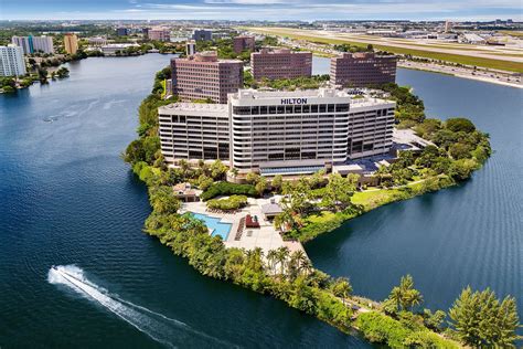 HILTON MIAMI AIRPORT BLUE LAGOON - Updated 2022 (Florida)