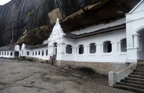 Dambulla Rock Cave Temple UNESCO World Heritage site | Well Known Places