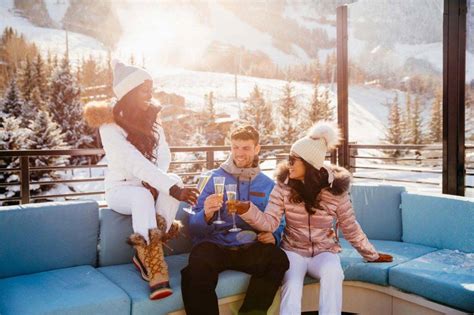 Experience The Winter Holidays In Aspen, Colorado - Rentyl Resorts