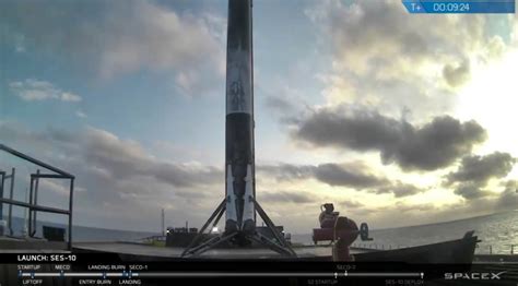 Watch SpaceX's reused Falcon 9 rocket nail the landing a second time ...