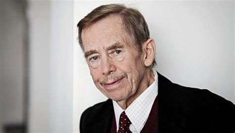 Vaclav Havel : Vaclav Havel From Bourgeois Reactionary To President ...