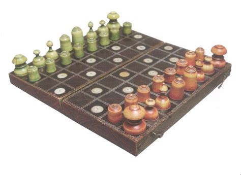 Shatranj Chess Set from Kurdistan (17th - 18th Century) lacquered wood ...