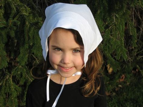 How to: Make a Little Girl's Pilgrim Hat - Upcycle Magazine Upcycle ...