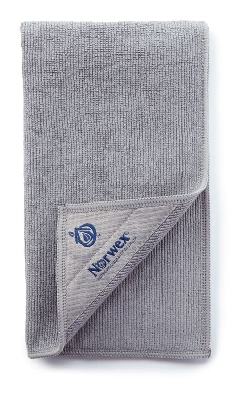 Fast, Easy, Safe & CLEAN: The Norwex Magnetic Envirocloth. Great if you ...