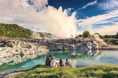 Te Puia Rotorua | Rotorua Attractions | Maori Culture