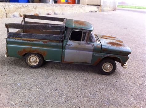 1/24 scale Chevy truck model | Chevy truck models, Plastic model cars ...