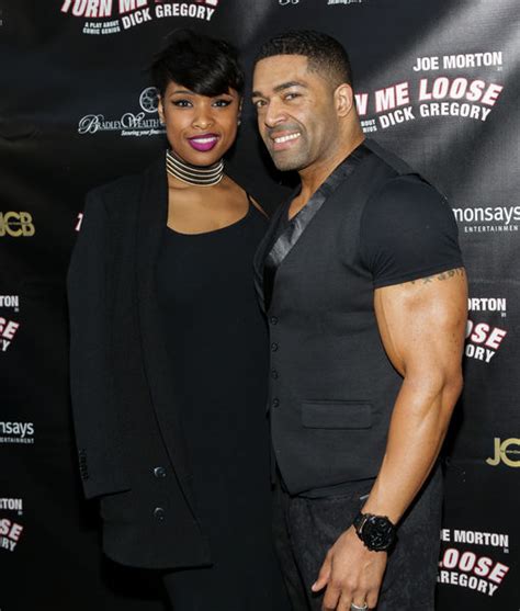 Jennifer Hudson & David Otunga Split | ExtraTV.com