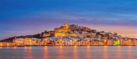 Eivissa (Ibiza Town) - Daytime & Nightlife guide - Pukka Up