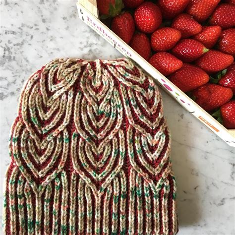 Briocherry Knitting pattern by Katrin Schubert | LoveCrafts | Brioche knitting patterns, Brioche ...