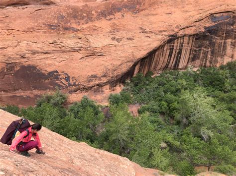 Ultimate Hiking Guide to Coyote Gulch in Utah - Aloha Adrian