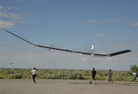 Airbus Zephyr: The eternal high-altitude surveillance sun-drone | Ars Technica