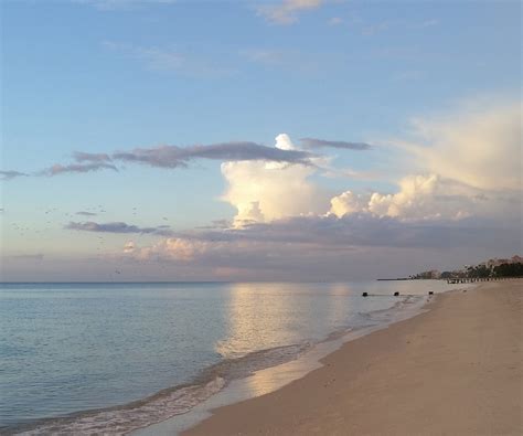 Naples Beach, Florida – Luminosity