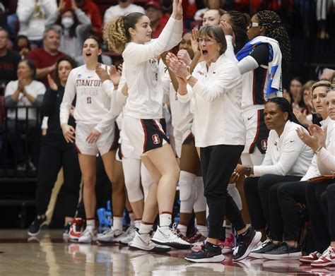 Stanford's Tara VanDerveer on brink of college basketball wins record