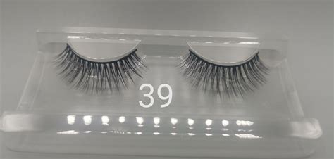 Huda Beauty Lashes Mink 3D - DMC