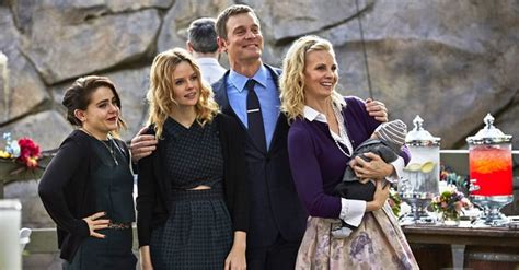 Parenthood Finale Deleted Scenes | POPSUGAR Entertainment