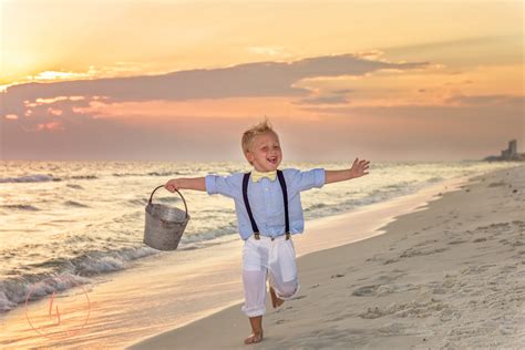 Children's Beach Photography | Kids Beach Portraits | Tina Smith