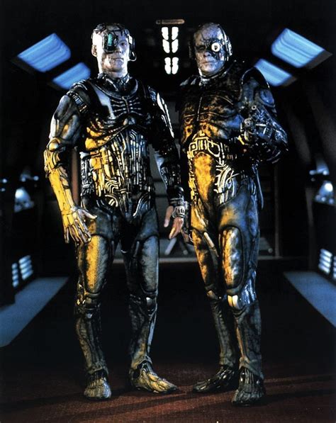 We are the Borg - Two borg drones with exoplating. | Star trek borg ...