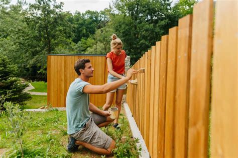 How To Repair Wood Fence | Storables