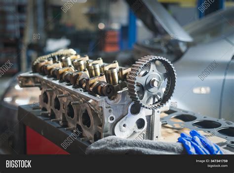 Cylinder Head Before Image & Photo (Free Trial) | Bigstock