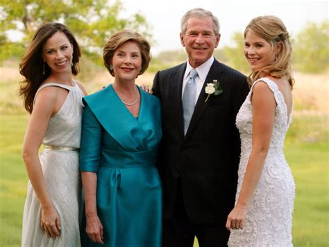 25 Family Photos of George W. Bush, Laura Bush & Daughters