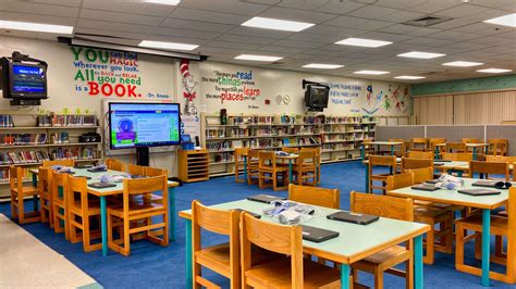 Rent a Library (Small) in Davie FL 33324