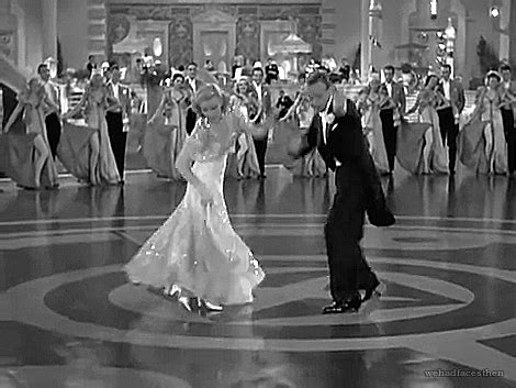 Ginger Rogers and Fred Astaire dancing The Piccolino in Top Hat (Mark Sandrich, 1935) Golden Age ...